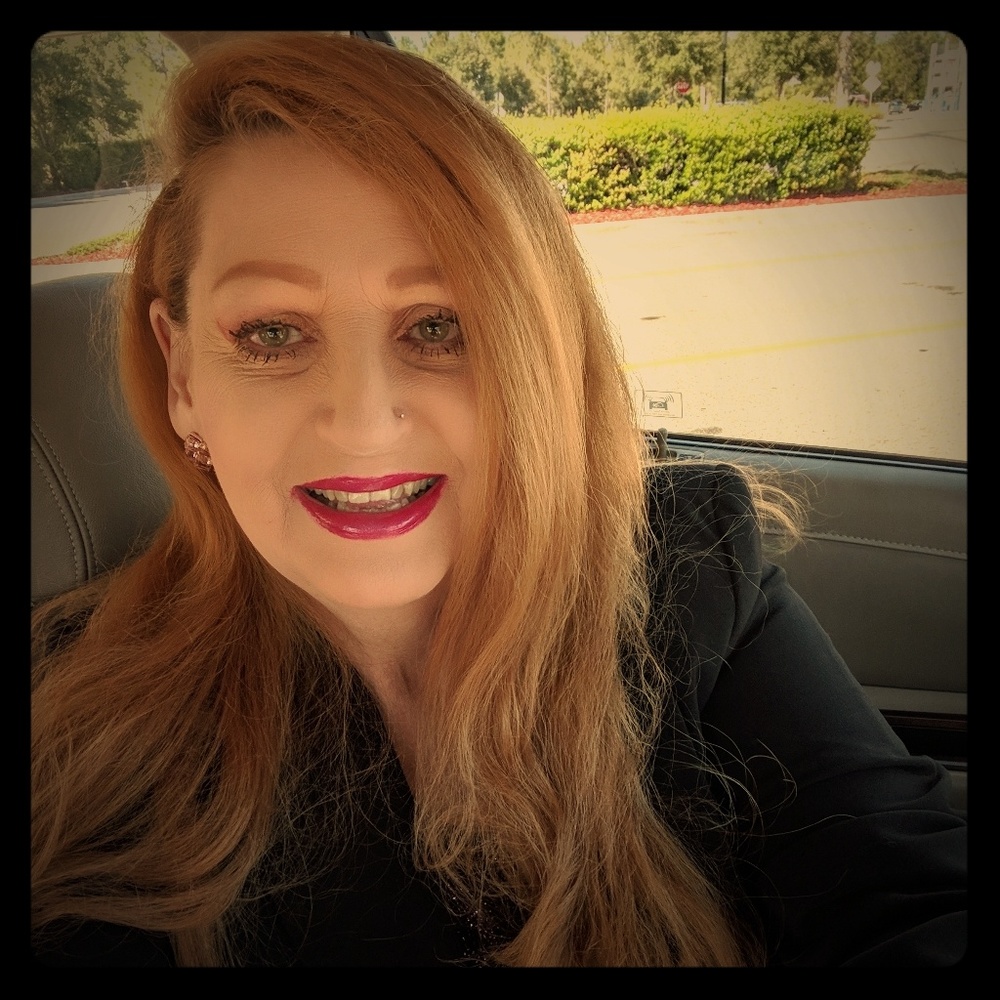 Meet your Posher, Kimberly